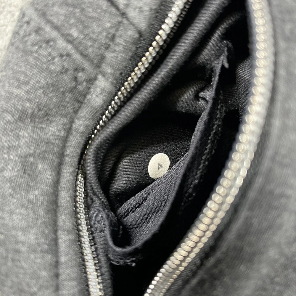 Lululemon Athletica Cozy Up Buttercup Jacket‎ Womens Size 4 Gray Sherpa Lined